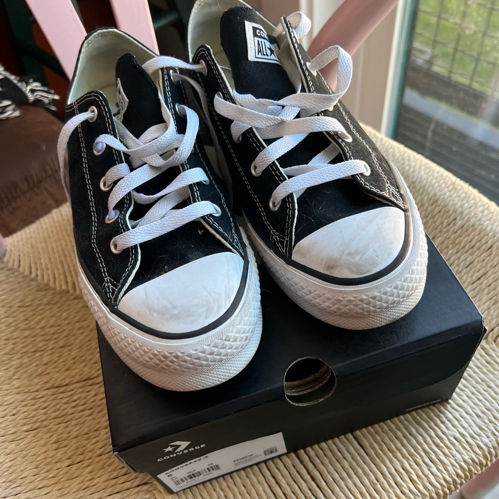 Black Converse platform women’s 7.5 kids 6